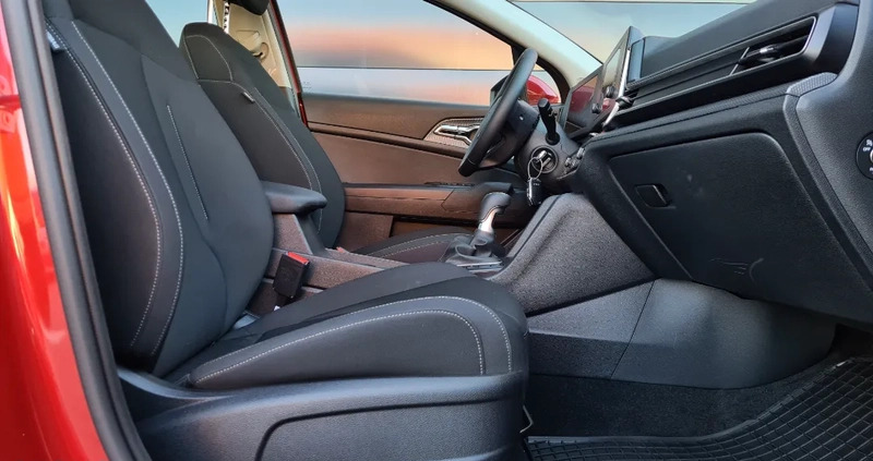 Kia Sportage cena 126290 przebieg: 10, rok produkcji 2024 z Łódź małe 379